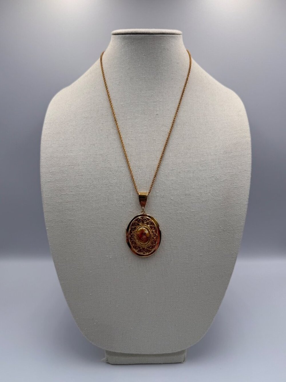 Vintage WK Overlay Fragonard Style Portrait Locket Necklace 24” Gold Tone